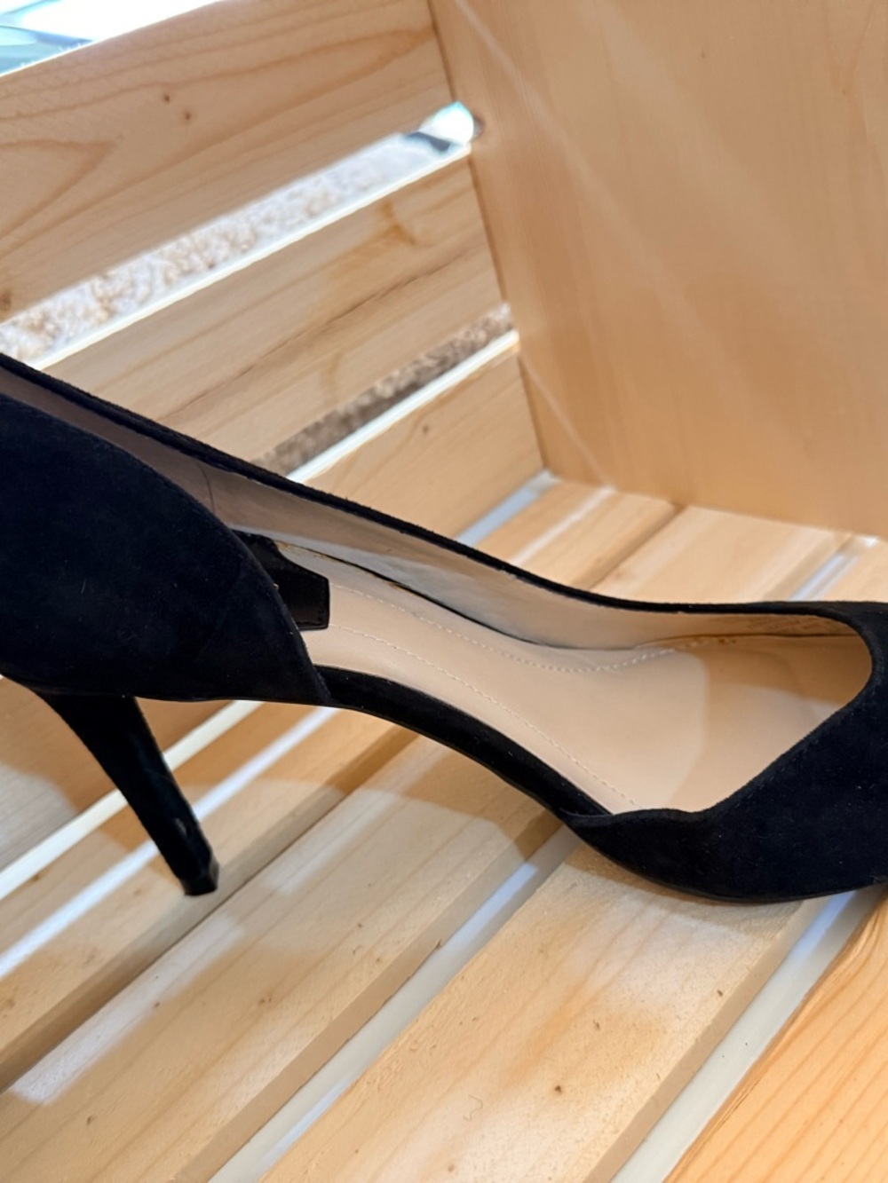 Marc Fisher Black Pointed-Toe Suede D'Orsay Pumps - Picture 4 of 7